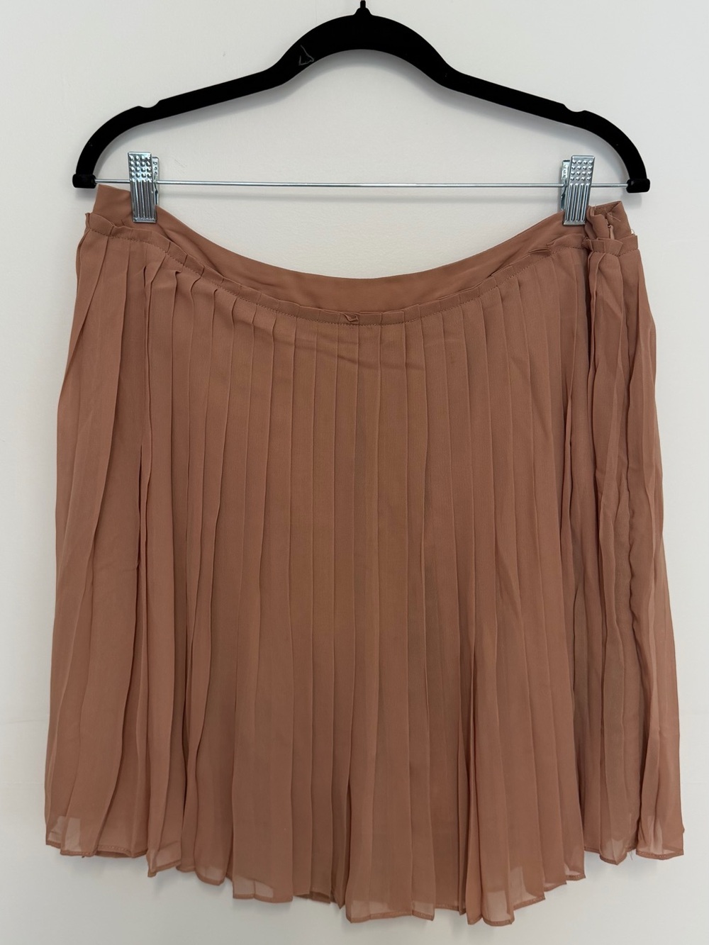 LC Lauren Conrad Pleated Skirt in Warm Taupe